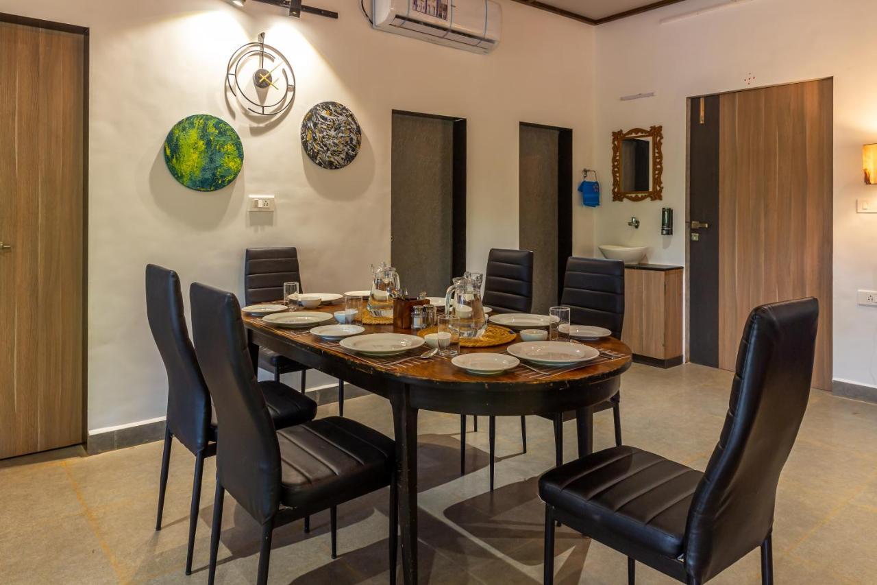 Saffronstays Apricus Farm, Karjat Zewnętrze zdjęcie