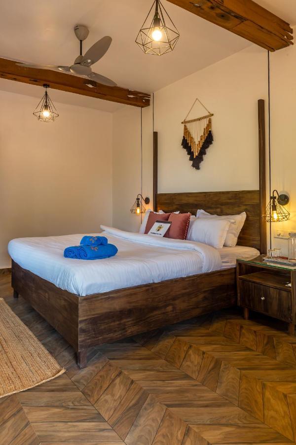 Saffronstays Apricus Farm, Karjat Zewnętrze zdjęcie